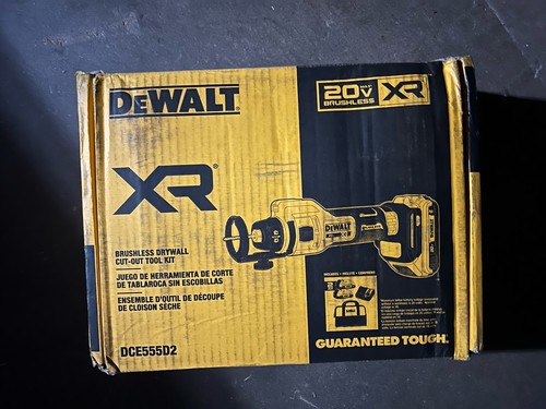 Dewalt dce555d2 brushless - dewalt,